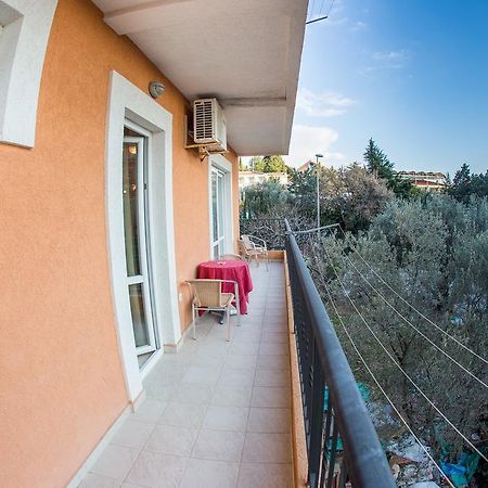 Villa Nadezda Petrovac Luaran gambar