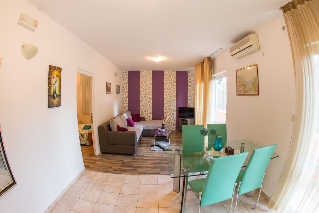 Villa Nadezda Petrovac Luaran gambar