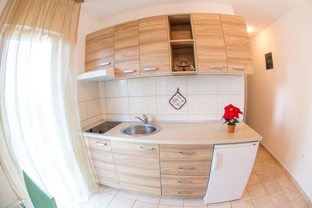 Villa Nadezda Petrovac Luaran gambar