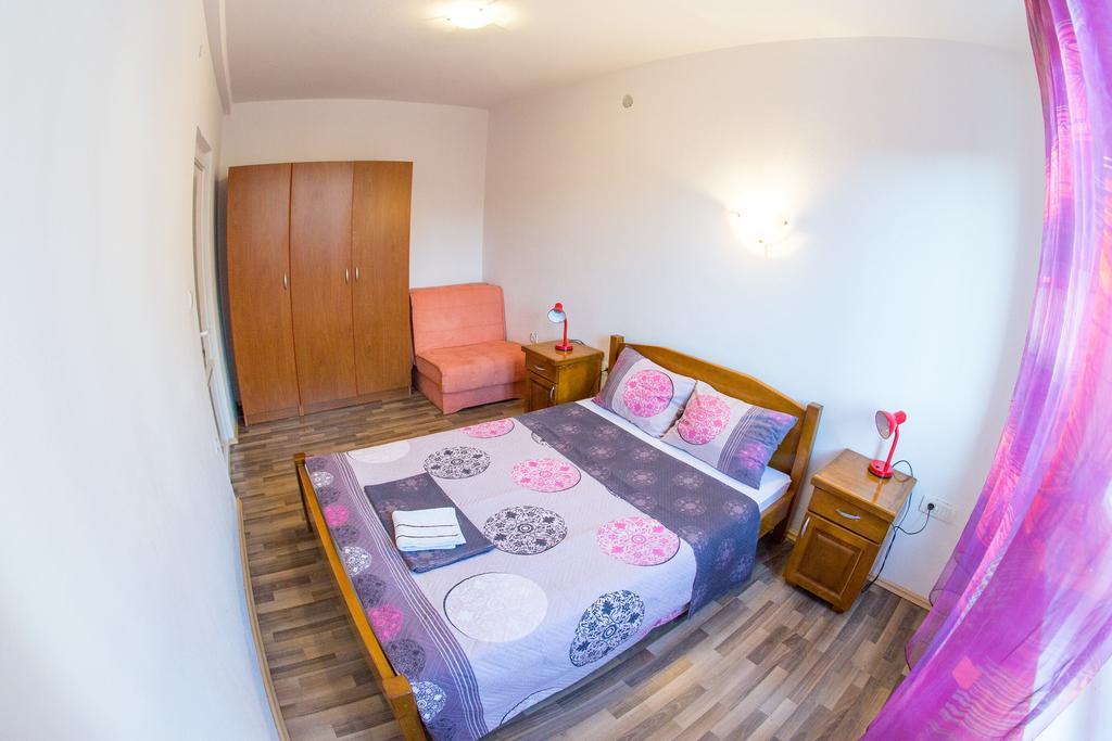 Villa Nadezda Petrovac Luaran gambar