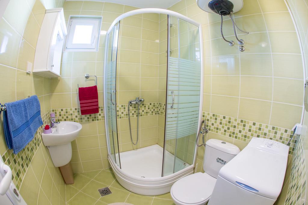 Villa Nadezda Petrovac Luaran gambar